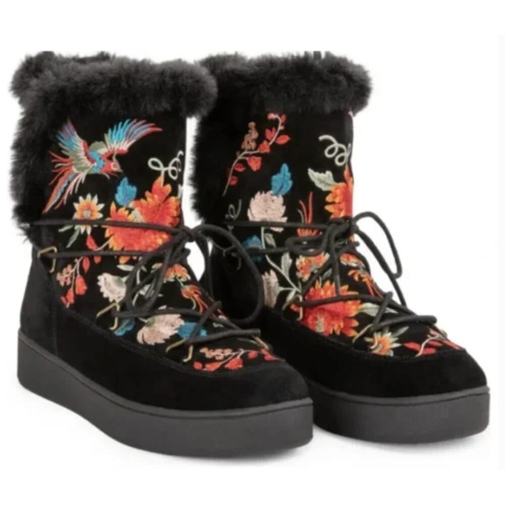 EUC Johnny Was Embroidered Freja Moon Boots size 8.5 Colorful HTF Women's Rare